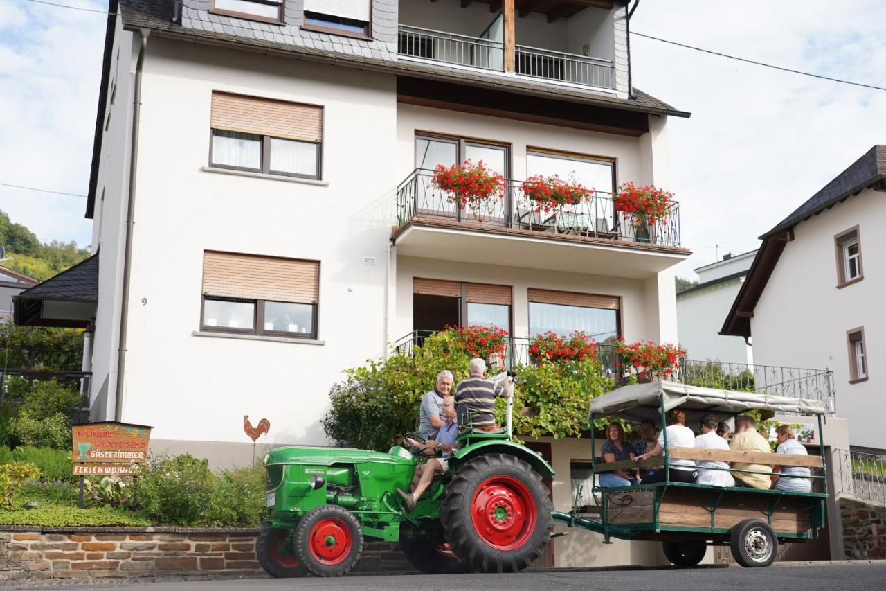 Ferienweingut Hirschen Schulstrasse Bed and Breakfast Burg  Buitenkant foto