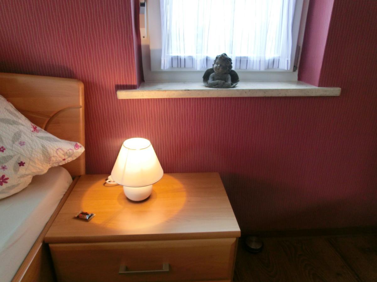 Ferienweingut Hirschen Schulstrasse Bed and Breakfast Burg  Buitenkant foto